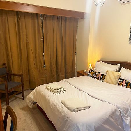Xanthis Hostel Nicosia City Centre ภายนอก รูปภาพ