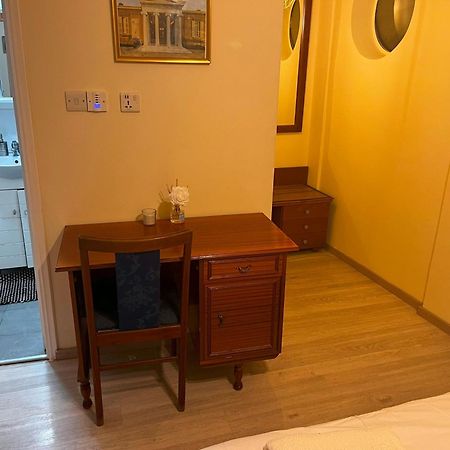 Xanthis Hostel Nicosia City Centre ภายนอก รูปภาพ