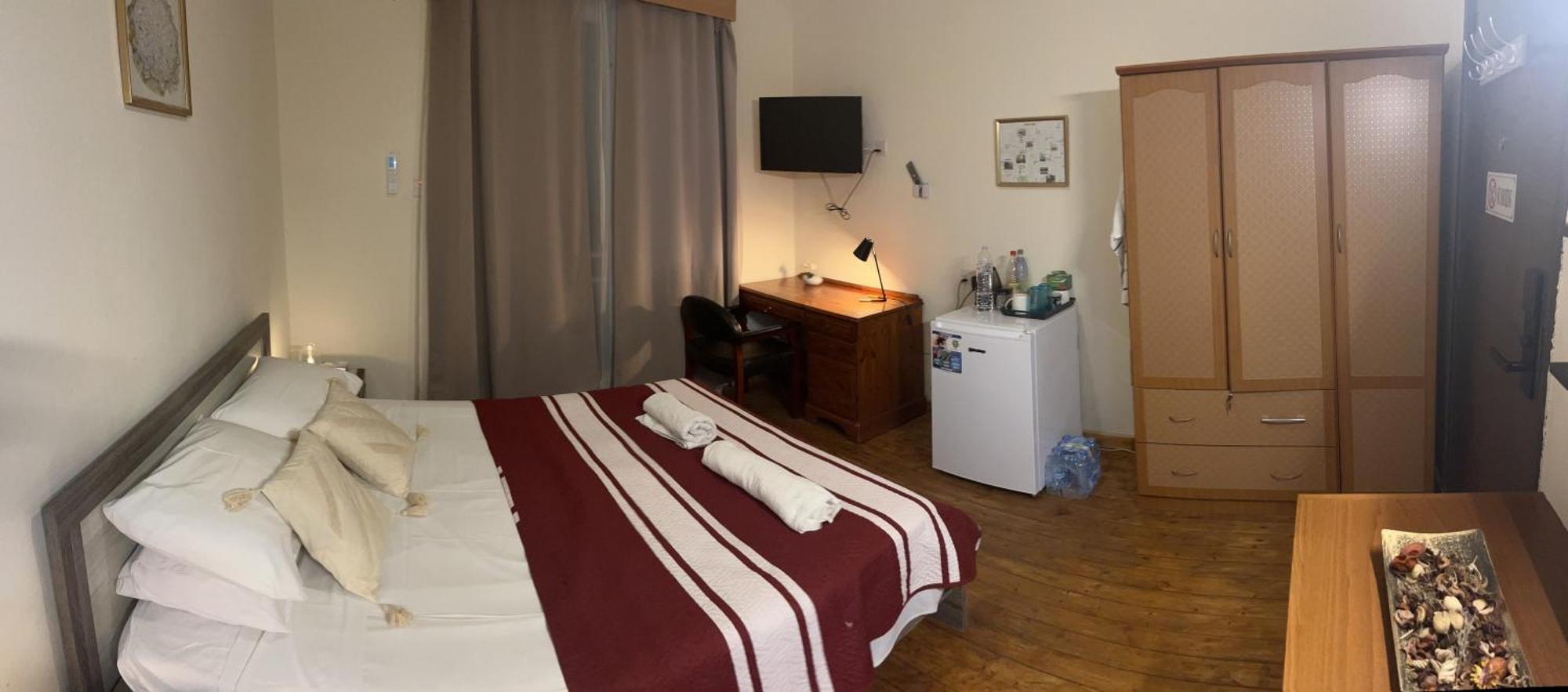 Xanthis Hostel Nicosia City Centre ภายนอก รูปภาพ