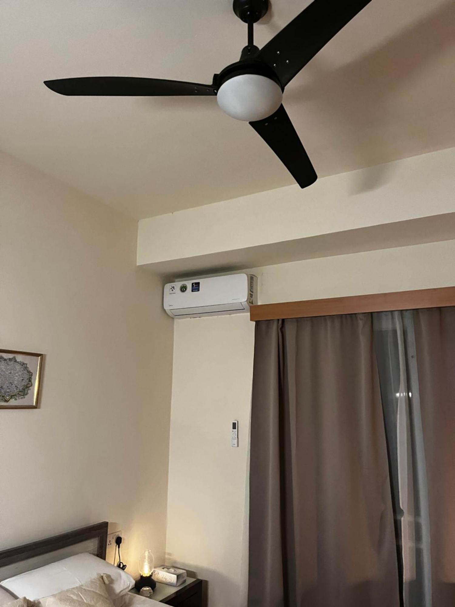 Xanthis Hostel Nicosia City Centre ภายนอก รูปภาพ