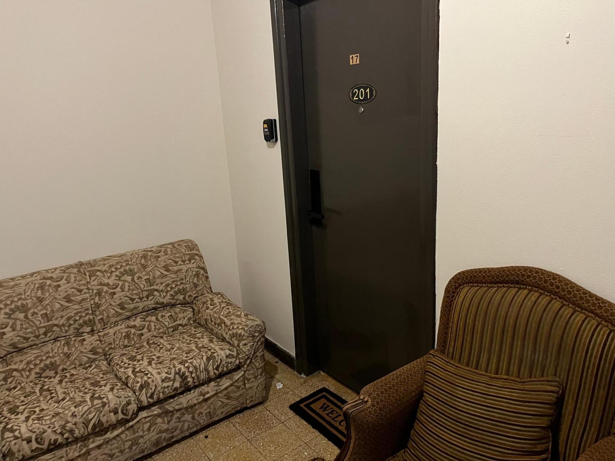 Xanthis Hostel Nicosia City Centre ภายนอก รูปภาพ