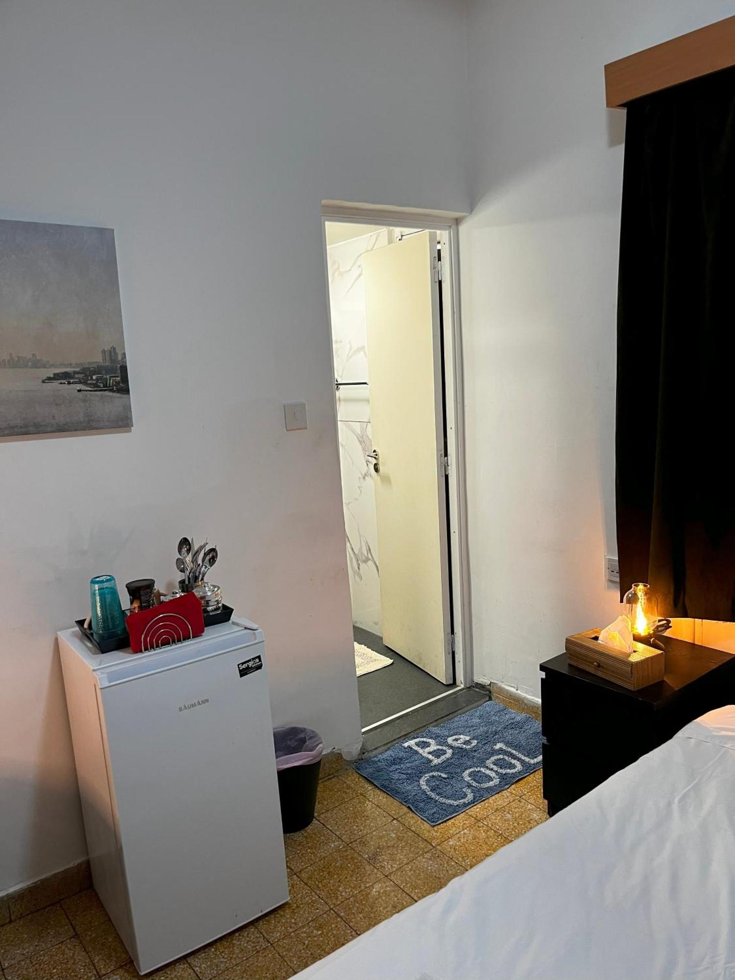 Xanthis Hostel Nicosia City Centre ภายนอก รูปภาพ