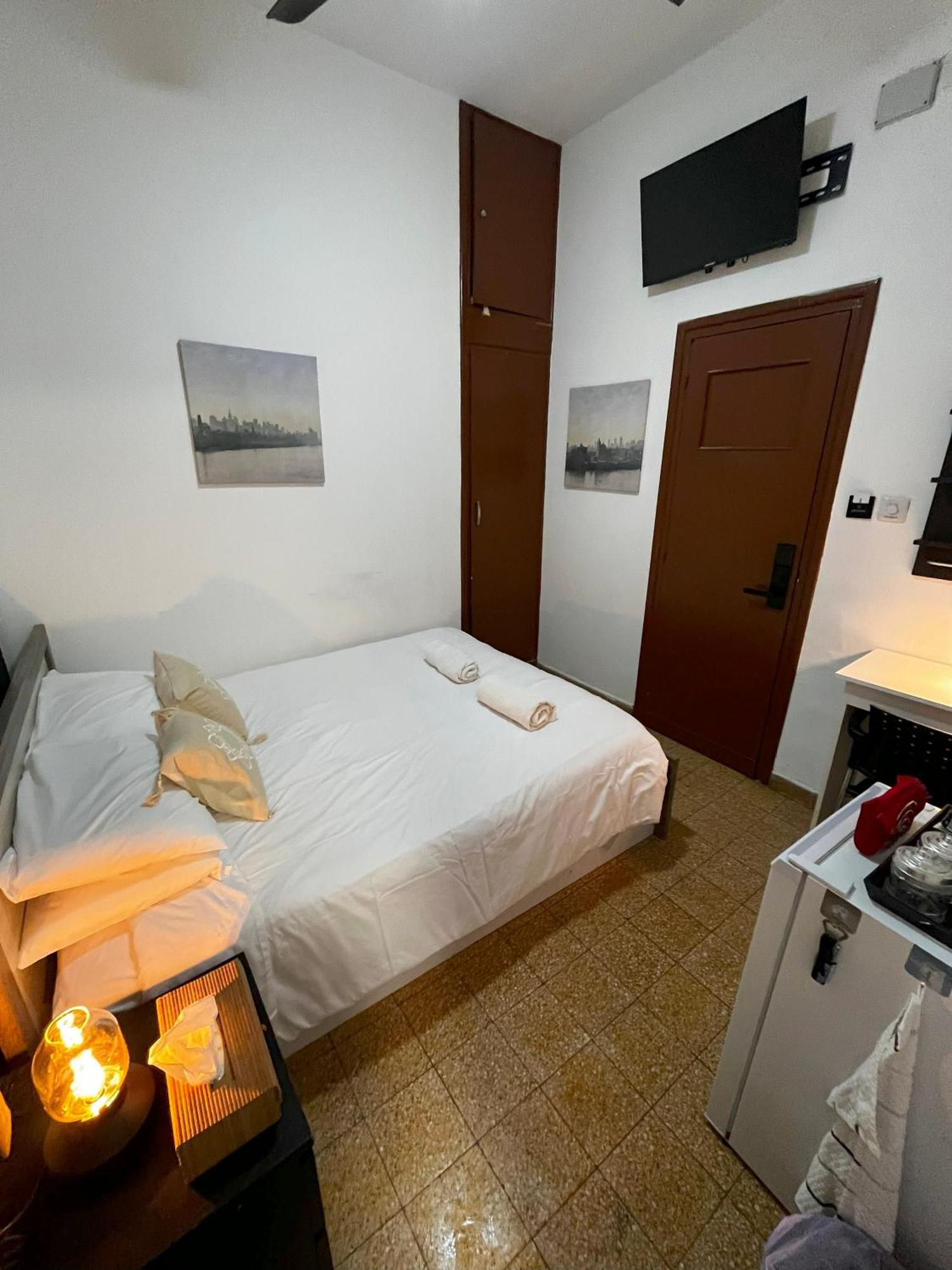 Xanthis Hostel Nicosia City Centre ภายนอก รูปภาพ