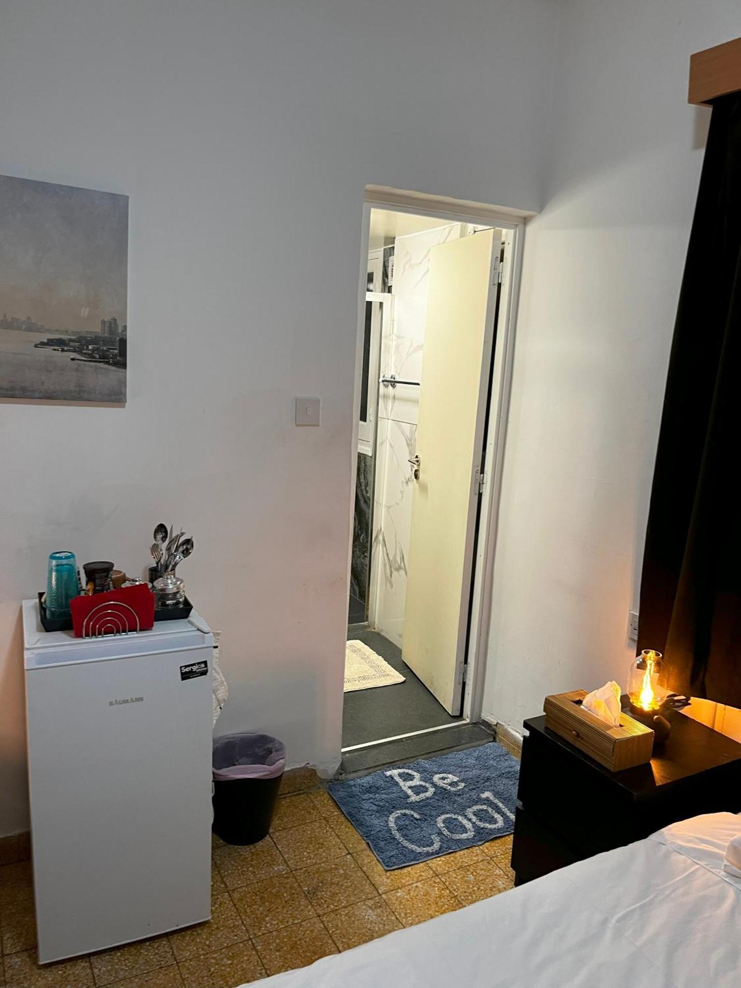 Xanthis Hostel Nicosia City Centre ภายนอก รูปภาพ