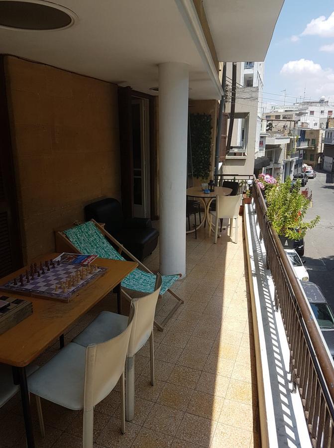 Xanthis Hostel Nicosia City Centre ภายนอก รูปภาพ