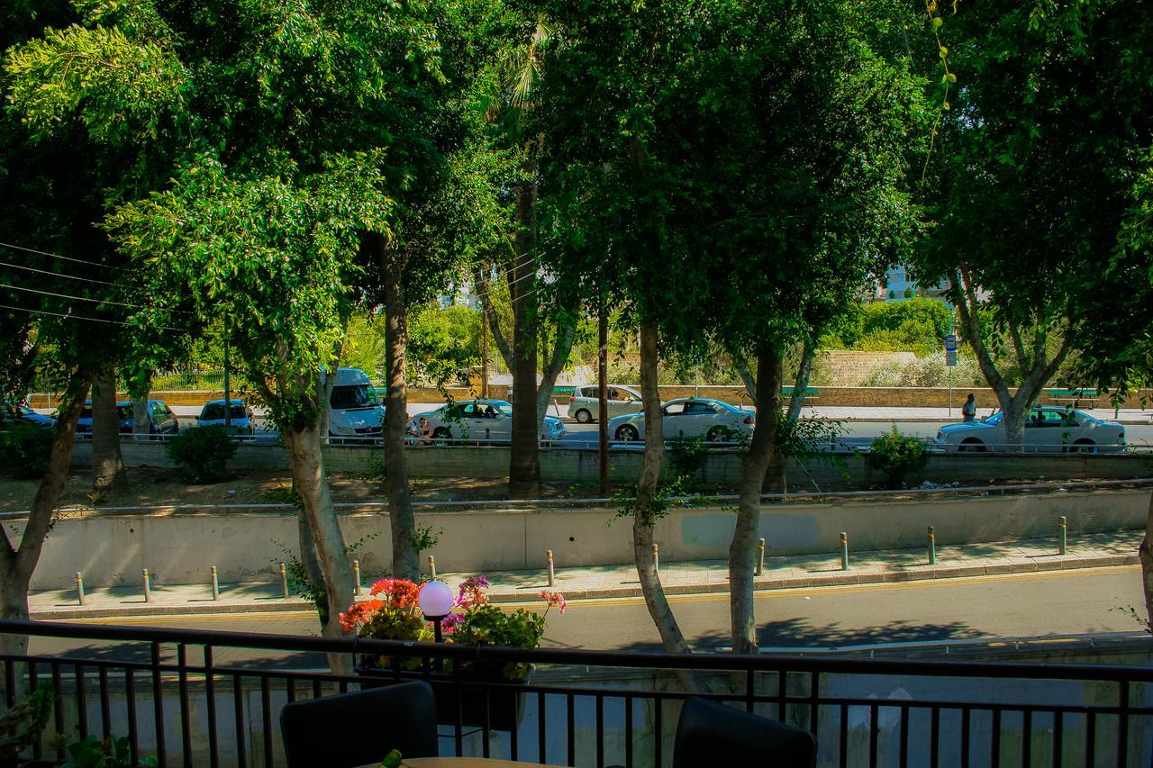 Xanthis Hostel Nicosia City Centre ภายนอก รูปภาพ