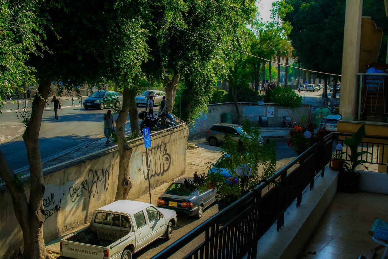Xanthis Hostel Nicosia City Centre ภายนอก รูปภาพ