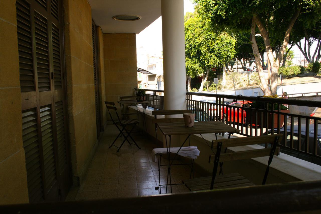 Xanthis Hostel Nicosia City Centre ภายนอก รูปภาพ